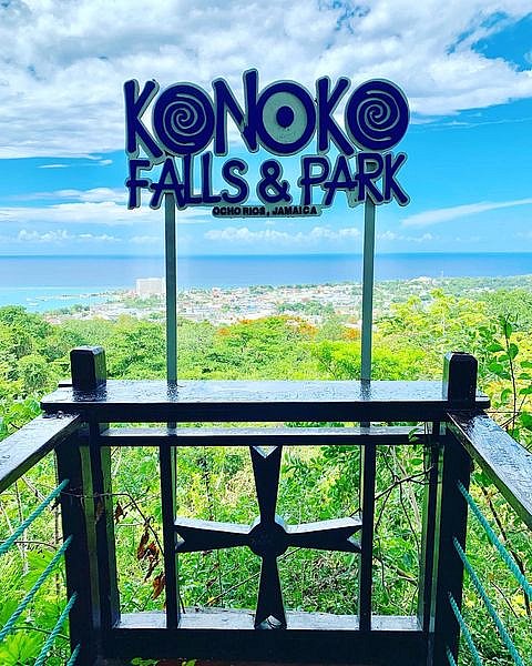 Konoko Falls & park