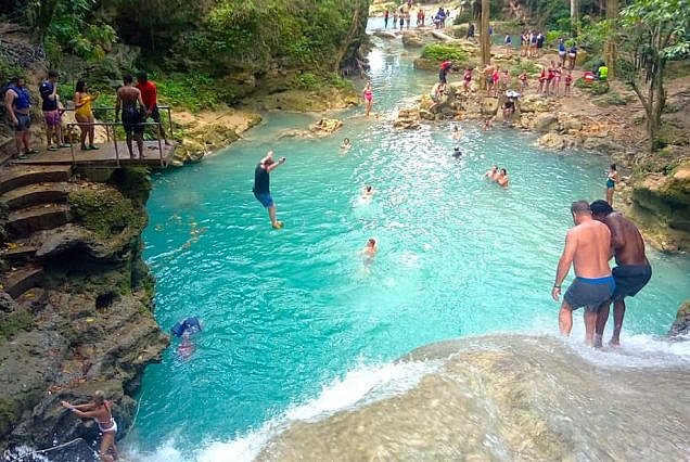 Ocho Rios Highlight & Blue Hole Adventure